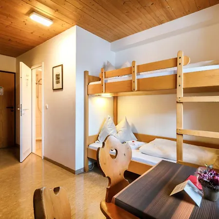 Am Tegernsee Hostel Kreuth