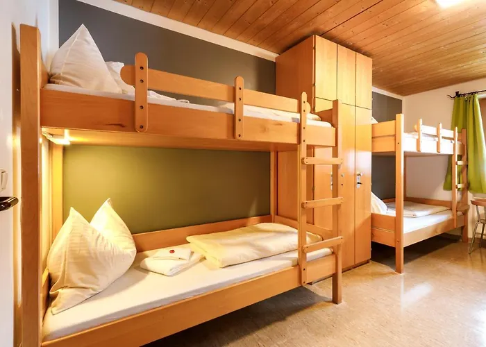 호스텔 Am Tegernsee *